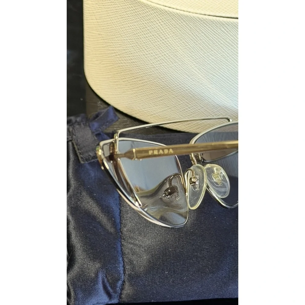Prada SPR 63U ZVN-400 Cat-Eye Sunglasses Gold Tone Gradient Brown Made Italy